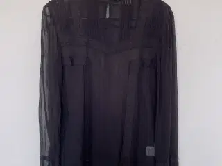 Neo noir Gatherings Detail Chiffon Shirt 