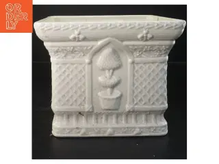 Hvid dekorativ keramisk blomsterkrukke (str. 21x21x17 cm)