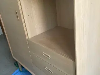 Skab 