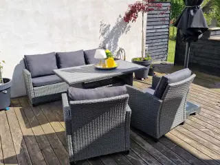 Loungesæt næsten nyt