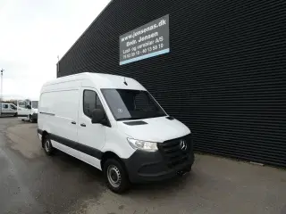 Mercedes-Benz Sprinter 319 2,0 CDI A2 H2 RWD 9G-Tronic 190HK Van Aut.