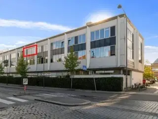 Lyst kontor centralt i Hørsholm