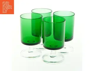 Grønne glas på fod (str. H 9,5 cm, ø 5 cm)