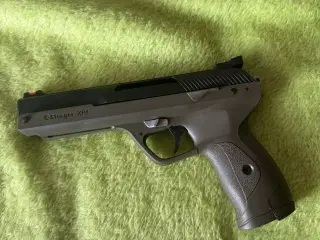 Fed luftpistol 