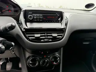 Peugeot 208 1,0 VTi Excite 68HK 5d