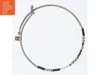 Metal og læder armbånd (str. Ø 7 cm)