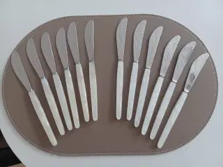 Betik knive med perlemor håndtag