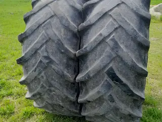Trelleborg Twin 414 traktordæk