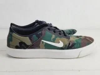 ⭐️- Nike SB Portmore Canvas str. 43
