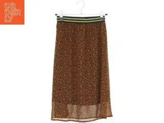 Leopardmønstret nederdel fra VRS (str. 134)