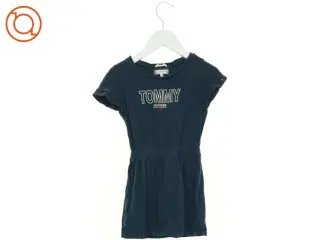 Kjole fra Tommy Hilfiger (str. 98 cm)