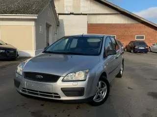 Ford Focus 1,6 Ambiente 100HK 5d
