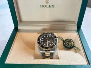 Rolex SeaDweller 126603
