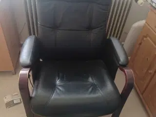 Møbler gives væk 