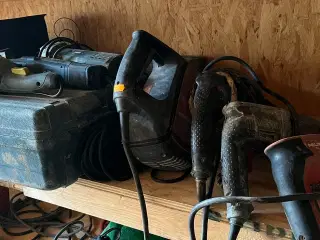 4 Boremaskiner, Sliber, 2 Vinkelsliber BOSCH + HILTI Inkl Transportkasse