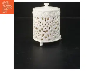 Dekorativ hvid keramisk potpourri beholder med låg (str. 13x10 cm)