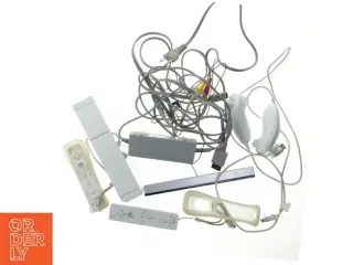 Nintendo Wii spillekonsol med tilbehør fra Nintendo