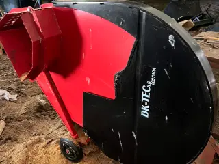 Brændesav LCS700A