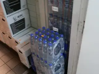 Div. Kildevand, energidrik REDBULL