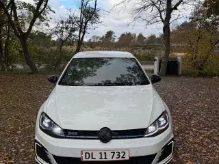 VW Golf VII 1,4 GTE DSG
