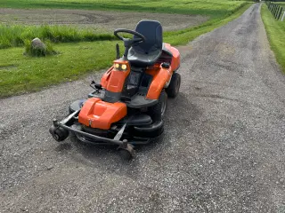 Havetraktor. Husqvarna R316TSX 4x4