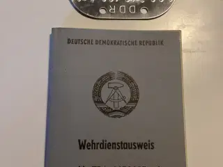 Wehrdienstausweis + dogtag fra DDR