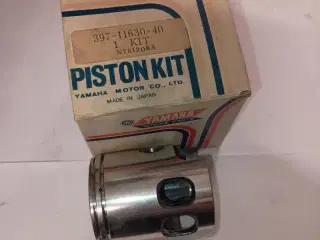 Yamaha PISTON KIT 4TH