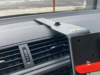 Brodit holder til smartphone