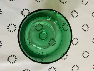 Lysestage med grønt glas