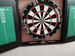 Dartskive m/skab