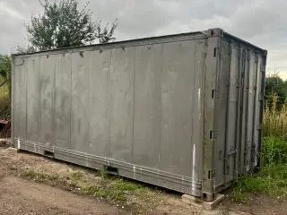 Container 20 fods