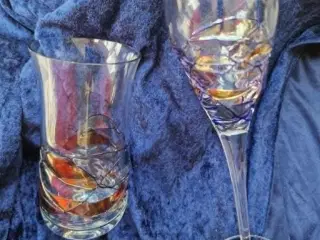 Papillon glas fra glaspusteri i Ungarn