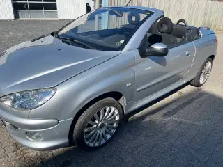 Cabriolet 206 1 ejer km 117 nysynet