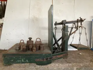 Gammel vægt 200kg.