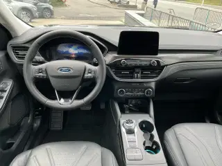 Ford Kuga 2,5 PHEV Vignale CVT