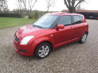 Pæn Suzuki Swift 1.3 i Synet 2025. 