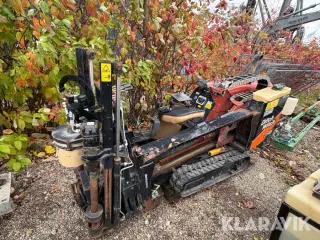 Bor og borevogn Ditch Witch JT5