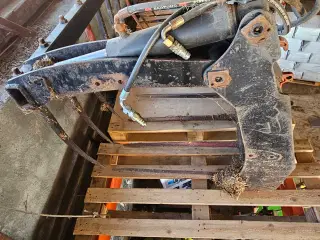 Greb med overfaldsklo 200 cm euro samt avant skift