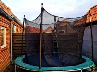 Outra sport Trampolin