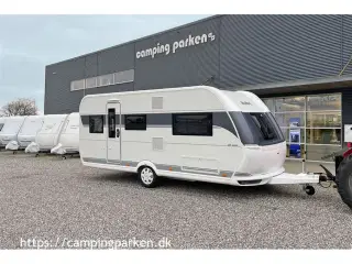 2025 - Hobby De Luxe 495 UL   Hobby De Luxe 495 UL 2025-model - Hobbys mest populære campingvogn