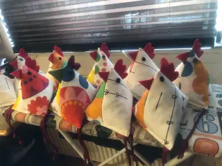 Kyllinger,ugler & AMONG US puder 