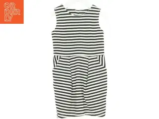 Kjole fra H&M (str. 104 cm)