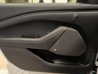 Ford Mustang Mach-E 98 Extended Range