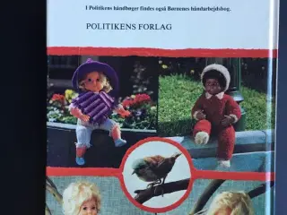 Jeg strikker DUKKETØJ - 50 modeller