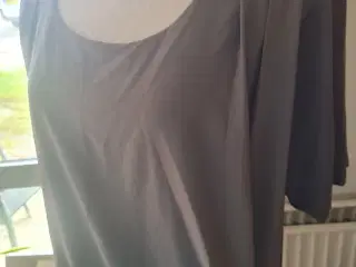 Ny tunika str xxl fra Ze-ze