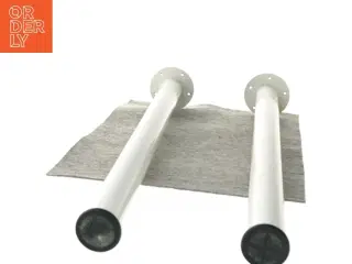 Adils - Hvide Metal ben fra IKEA (str. Ø 6x70 cm)