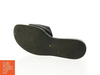 Læder sandaler (str. 8)