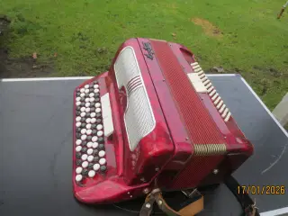 1 stk Harmonika Hagstrom  Skandia 