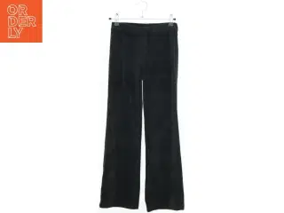 Sorte fløjsbukser fra H&M (str. 146)