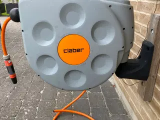 Claber slangeopruller til væg